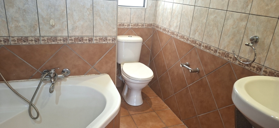 3 Bedroom Property for Sale in Fonteine Park Western Cape